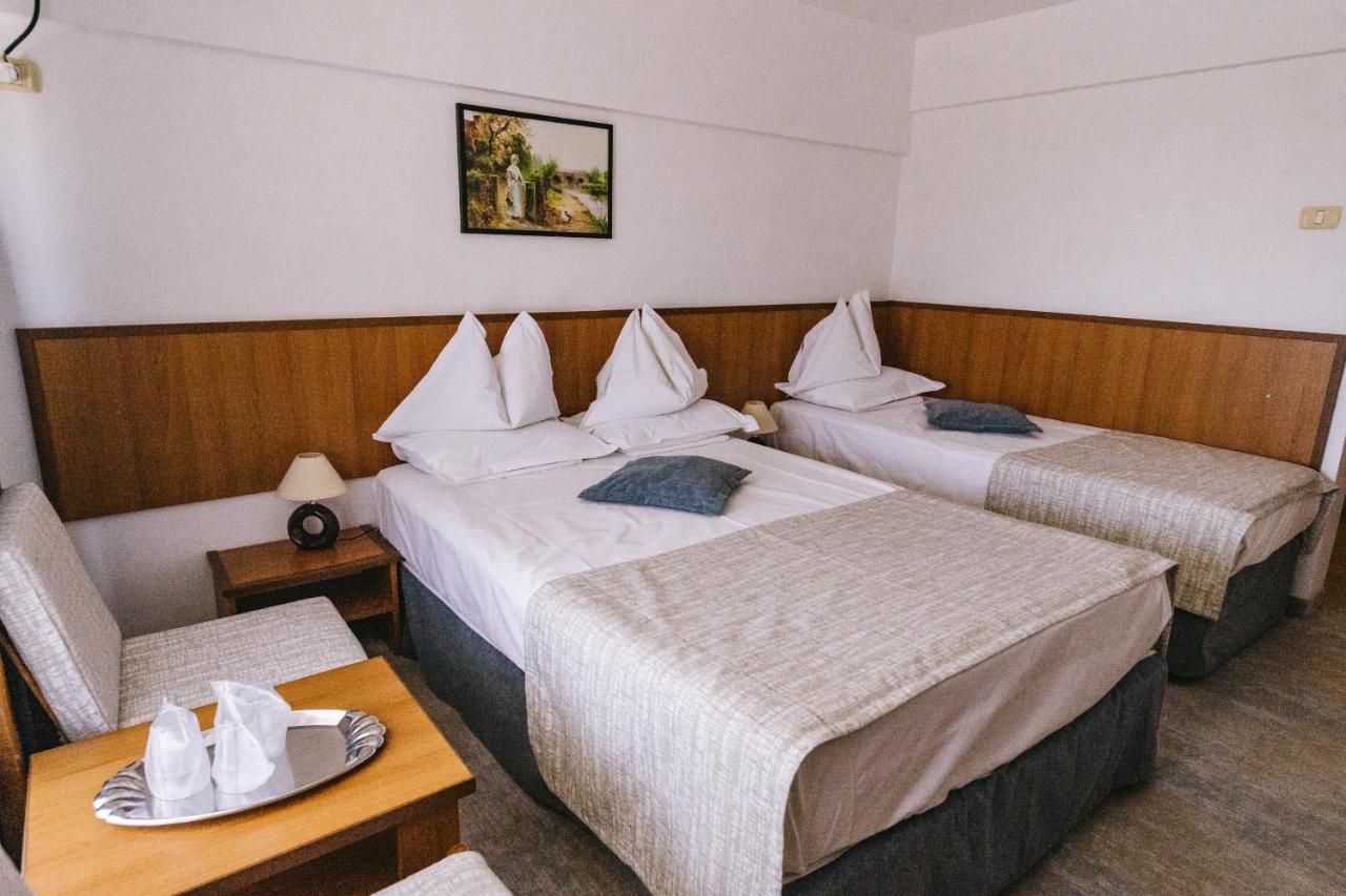 Hotel Condor Mamaia Ngoại thất bức ảnh