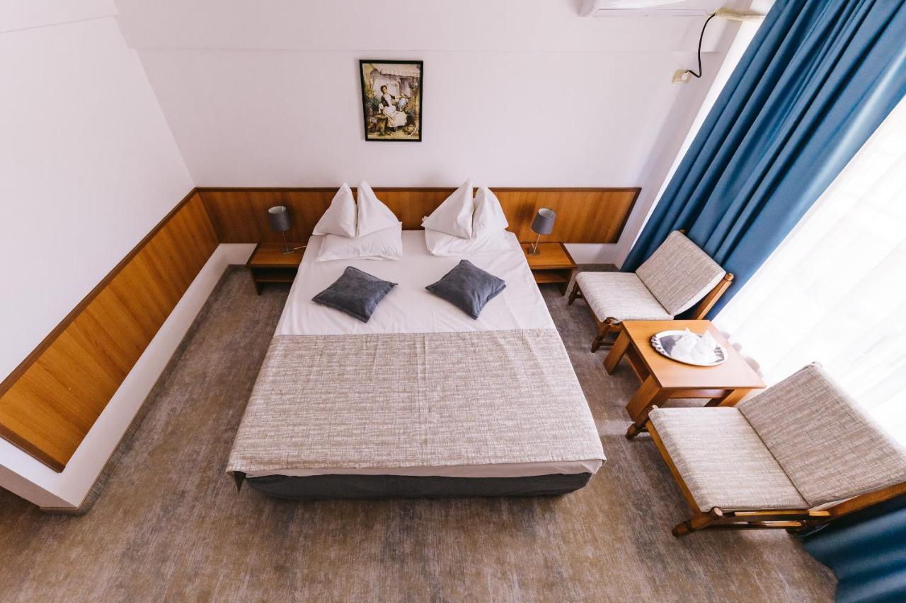 Hotel Condor Mamaia Ngoại thất bức ảnh