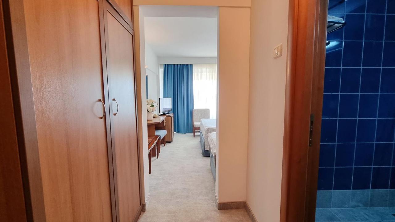 Hotel Condor Mamaia Ngoại thất bức ảnh