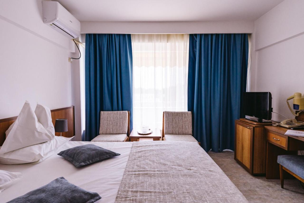 Hotel Condor Mamaia Ngoại thất bức ảnh