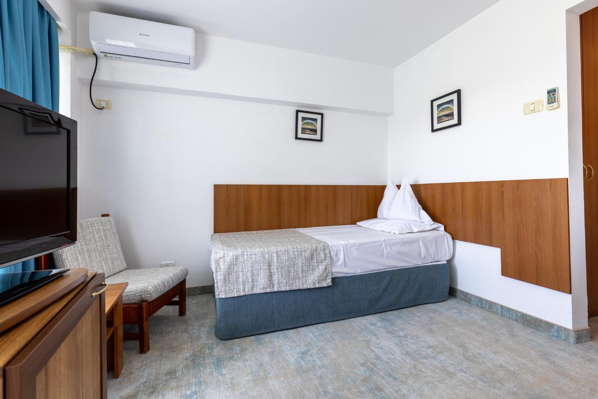 Hotel Condor Mamaia Ngoại thất bức ảnh