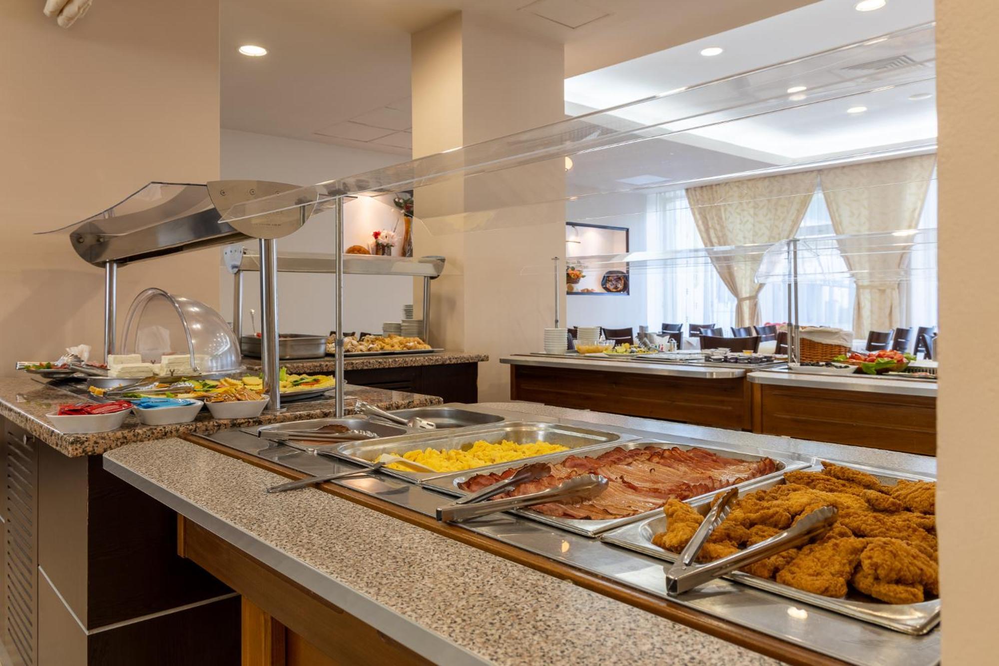 Hotel Condor Mamaia Ngoại thất bức ảnh
