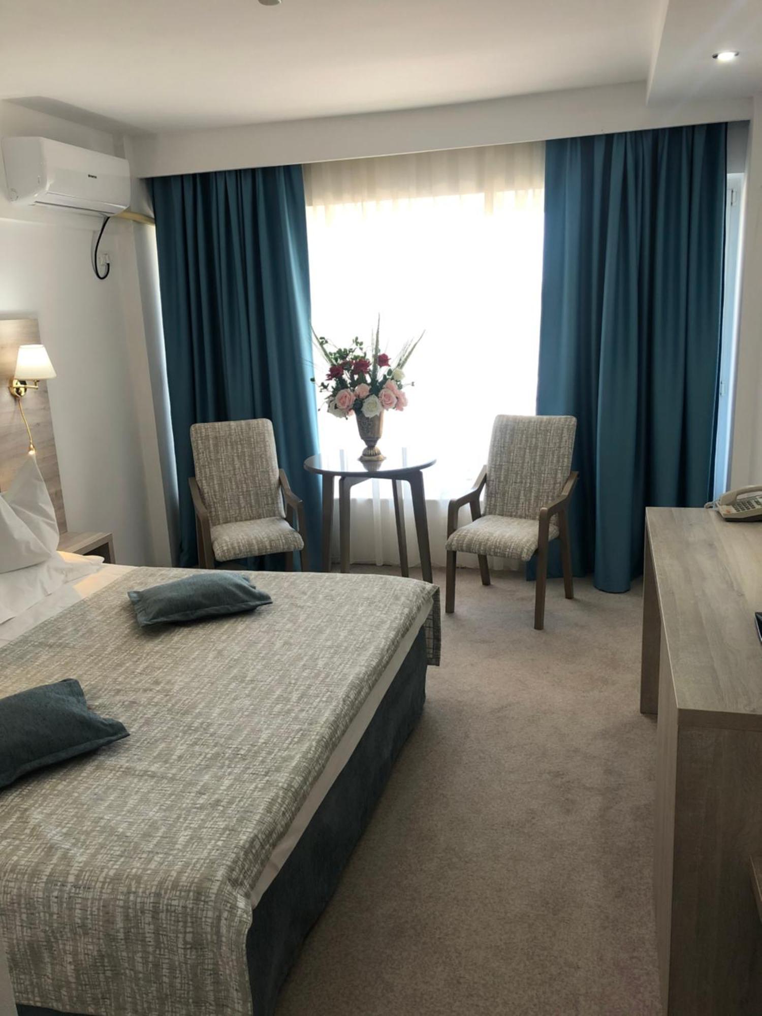 Hotel Condor Mamaia Ngoại thất bức ảnh