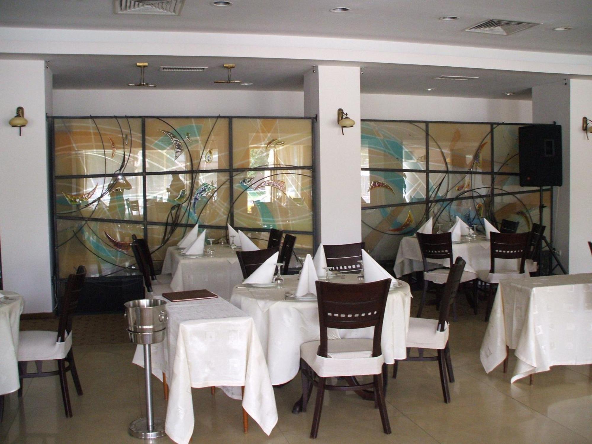 Hotel Condor Mamaia Ngoại thất bức ảnh