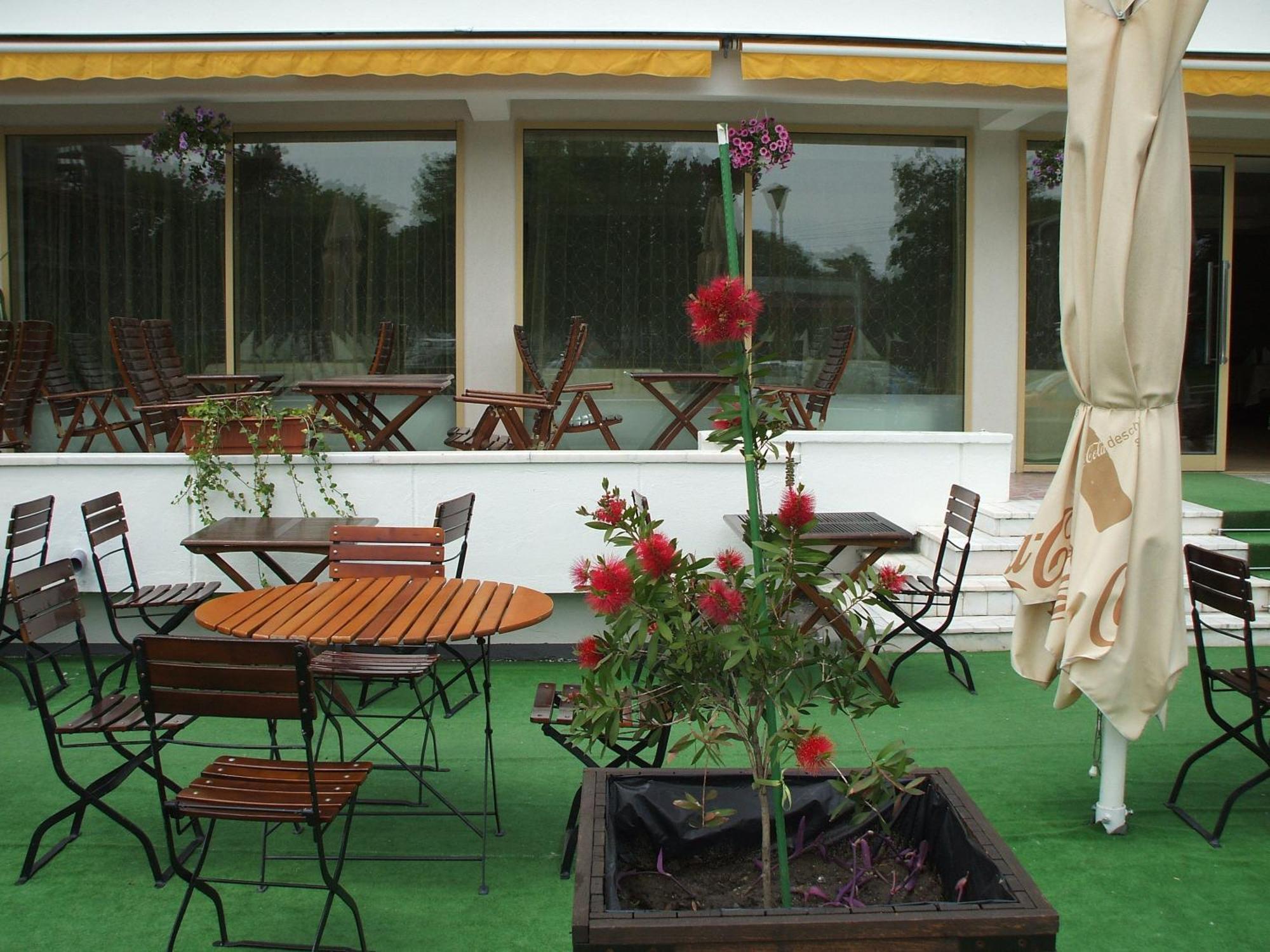 Hotel Condor Mamaia Ngoại thất bức ảnh